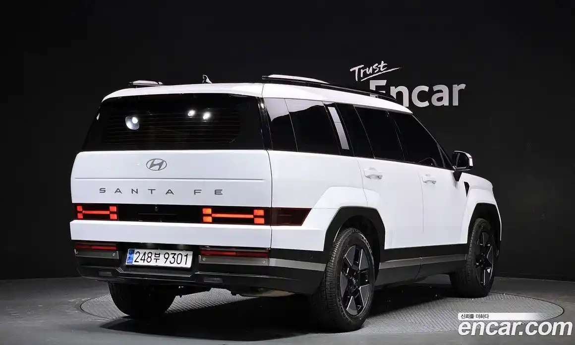 Hyundai Santa Fe 2024 1.6 Автомат в Москве № 127012, фото 8