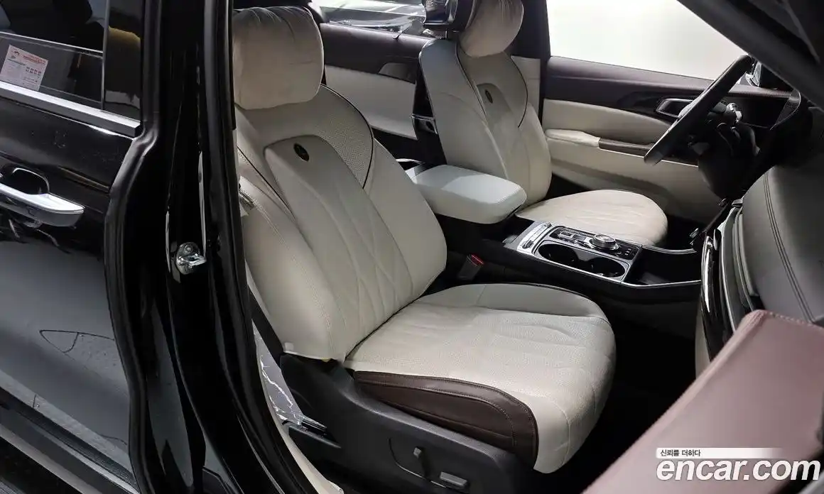 Kia Canival 2025 3.5 Автомат в Москве № 128419, фото 3