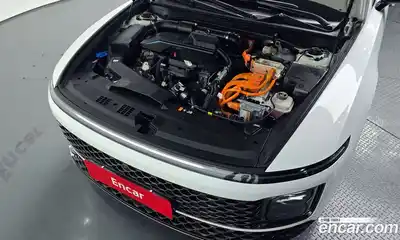 Hyundai Grandeur 2024 1.6 Автомат в Москве № 130735, миниатюра 2