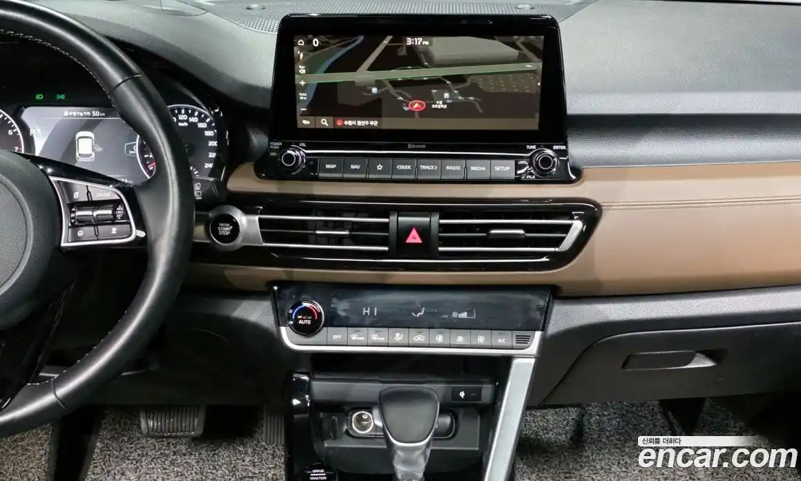 Kia Seltos 2021 1.6 Автомат в Москве № 132748, фото 16