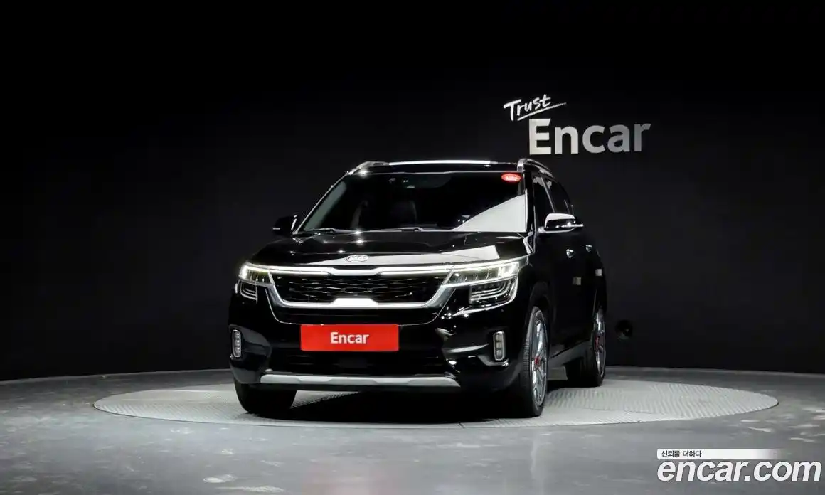 Kia Seltos 2021 1.6 Автомат в Москве № 132748, фото 18