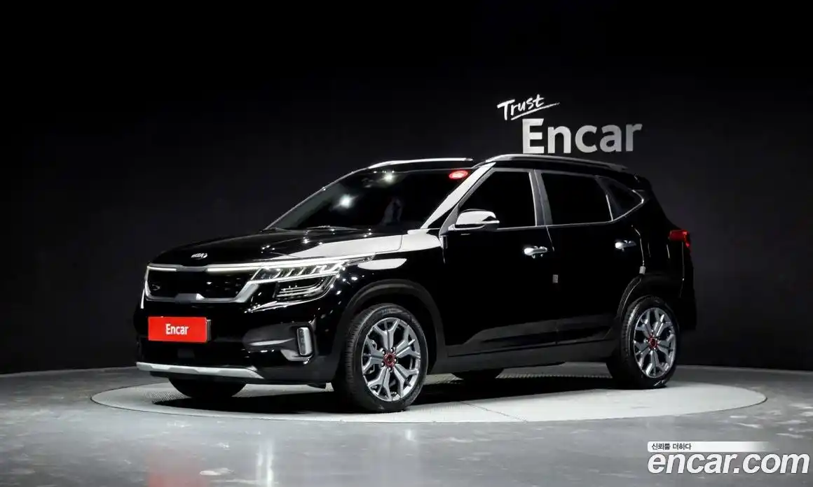 Kia Seltos 2021 1.6 Автомат в Москве № 132748, фото 8