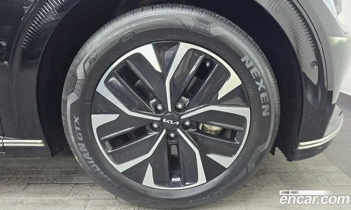 Kia EV6 2022 0.1 Автомат в Москве № 133165, фото 14