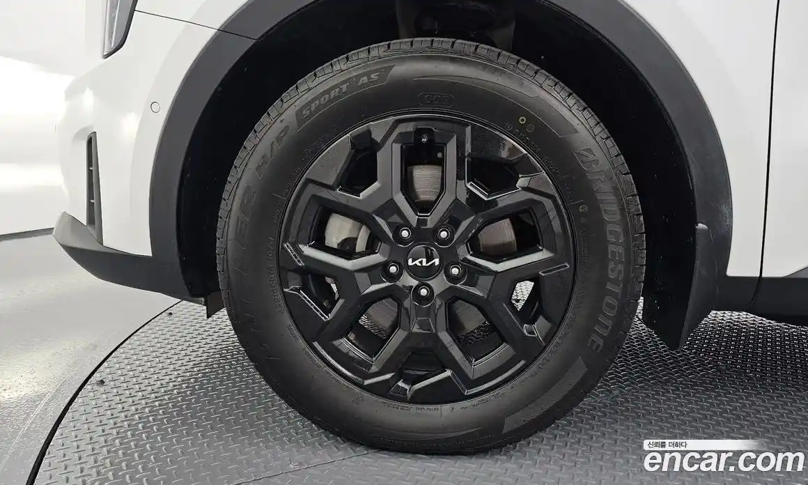 Kia Sorento 2024 1.6 Автомат в Москве № 133246, фото 4