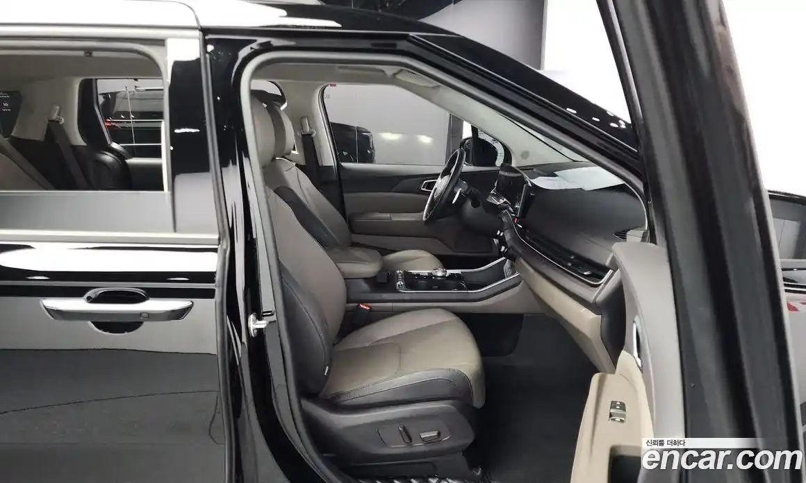 Kia Canival 2025 3.5 Автомат в Москве № 134313, фото 11