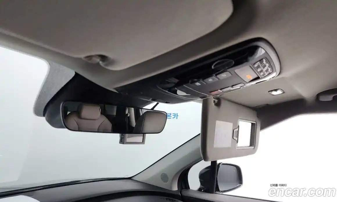 Kia Canival 2025 3.5 Автомат в Москве № 134313, фото 8