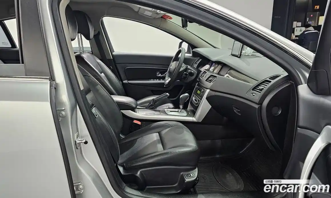 Renault SM5 2014 2.0 Автомат в Москве № 137570, фото 9