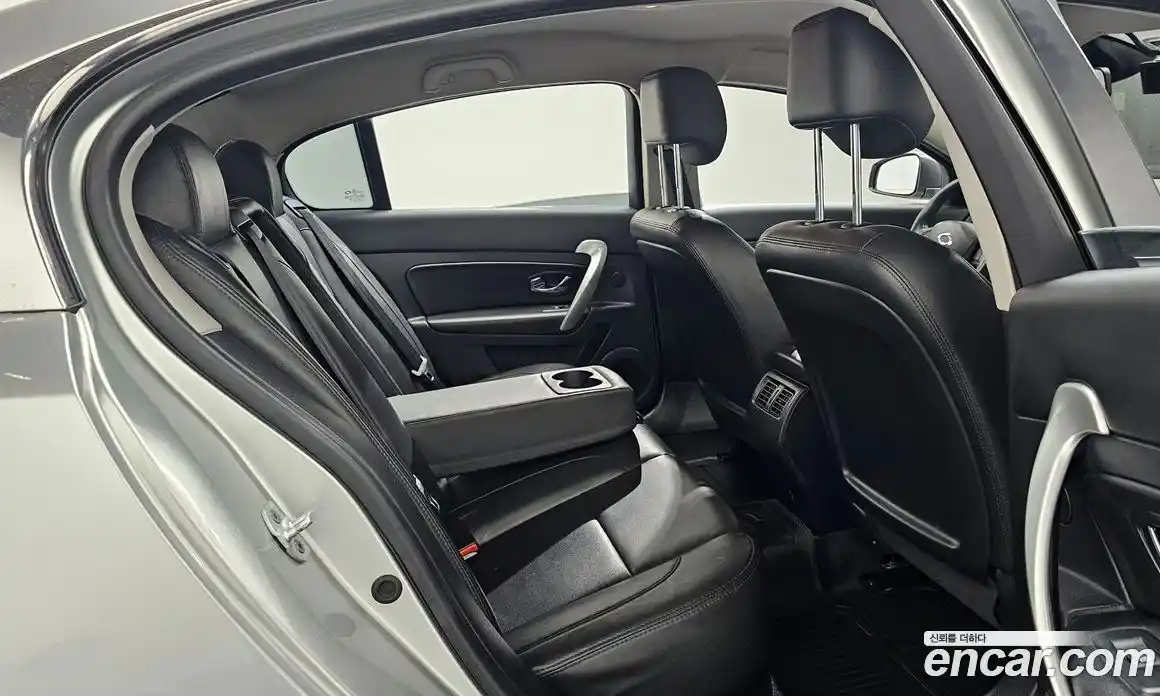 Renault SM5 2014 2.0 Автомат в Москве № 137570, фото 10