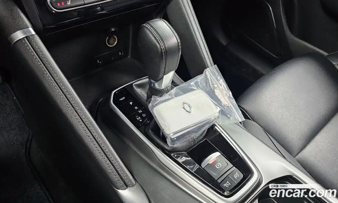 Renault QM6 2023 2.0 Автомат в Москве № 138215, фото 4