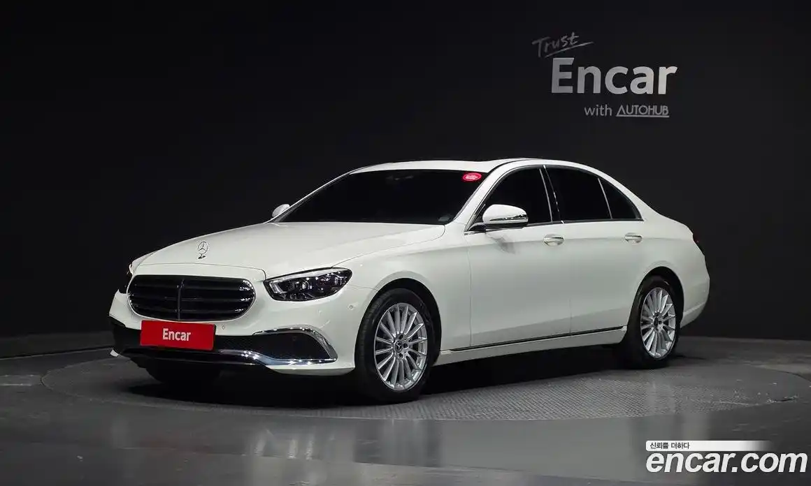 Mercedes-Benz E-Class 2021 2.0 Автомат в Москве № 138328, фото 5