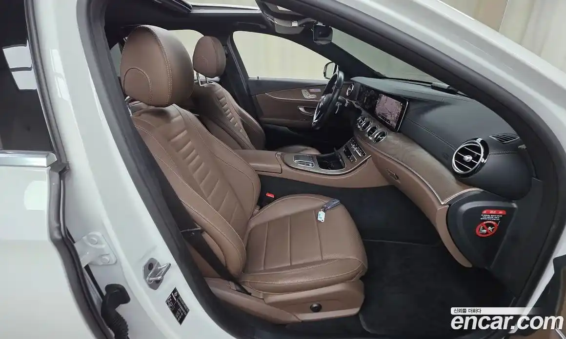 Mercedes-Benz E-Class 2021 2.0 Автомат в Москве № 138328, фото 8