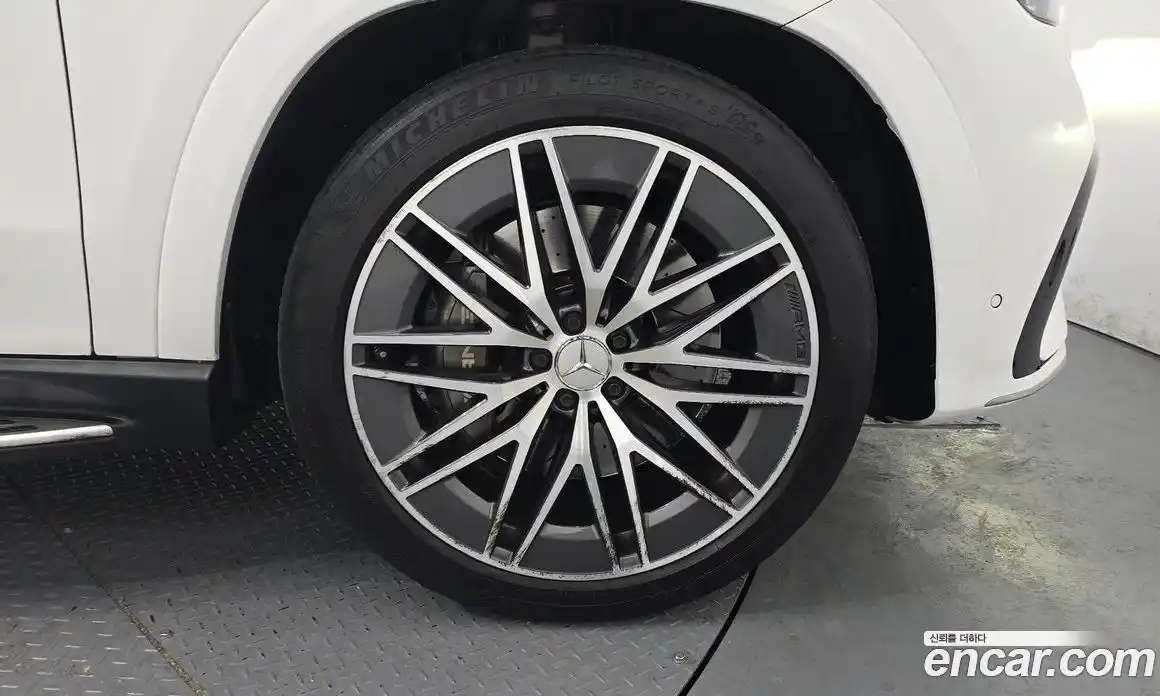 Mercedes-Benz GLE-Class 2024 3.0 Автомат в Москве № 139301, фото 11