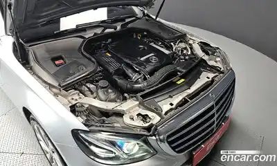 Mercedes-Benz E-Class 2018 2.0 Автомат в Москве № 143631, миниатюра 12