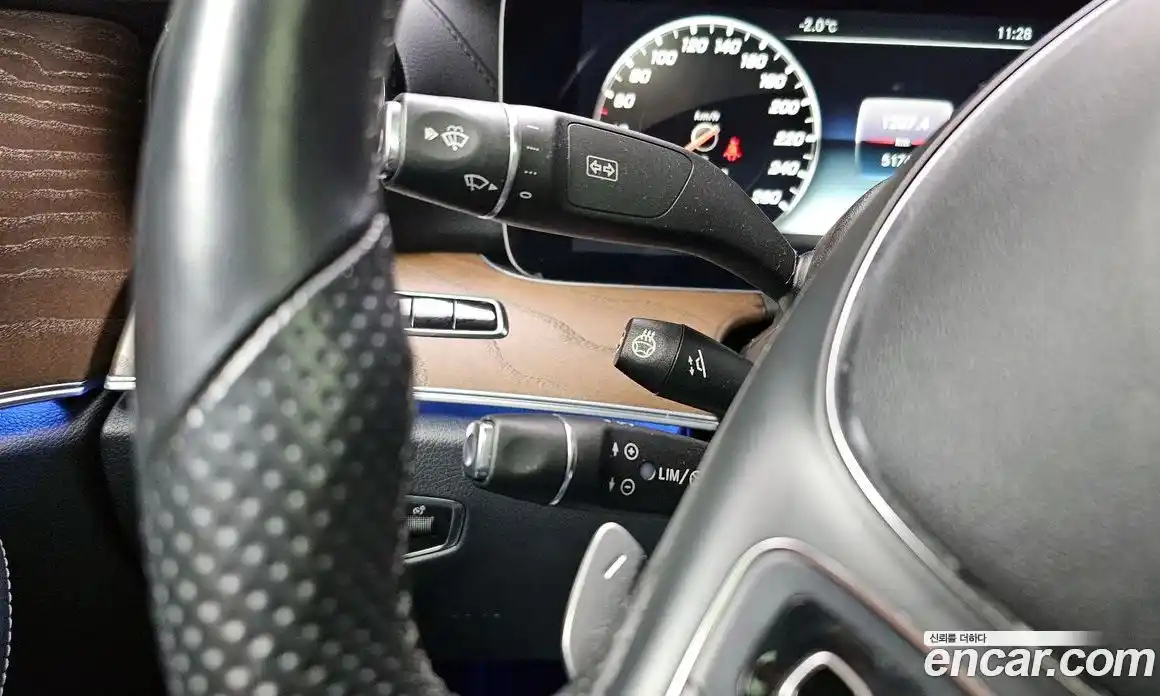 Mercedes-Benz E-Class 2018 2.0 Автомат в Москве № 143631, фото 10