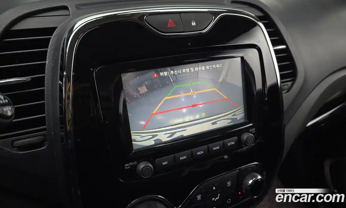 Renault QM3 2014 1.5 Автомат в Москве № 147747, фото 4