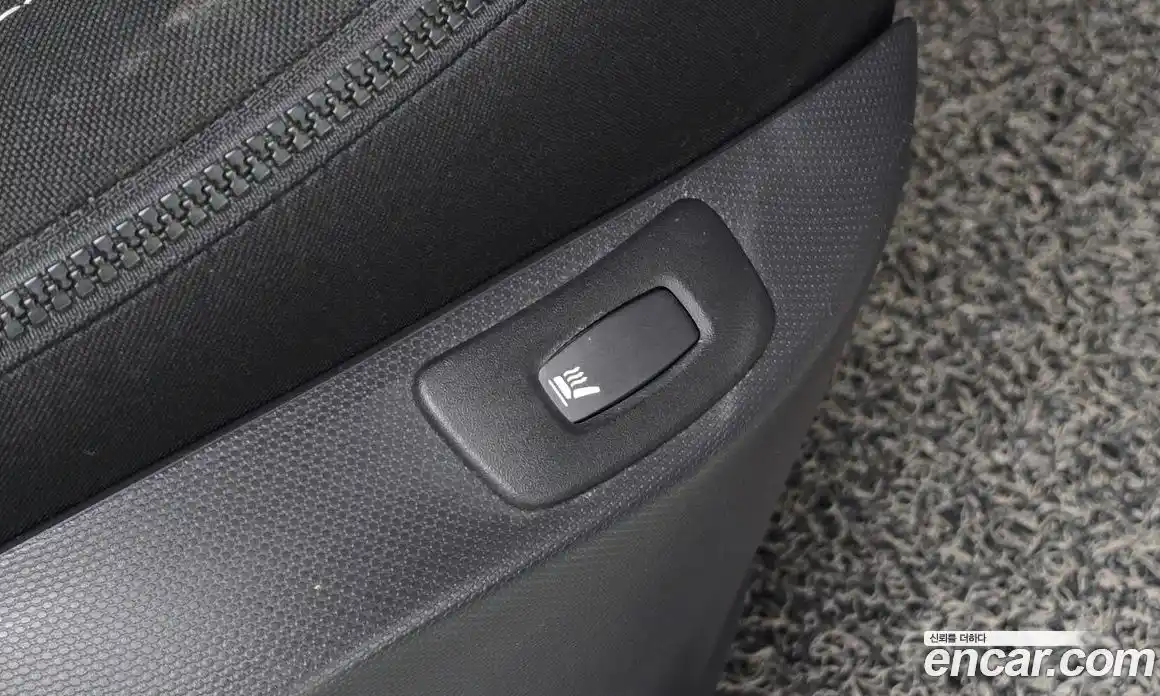 Renault QM3 2014 1.5 Автомат в Москве № 147747, фото 5