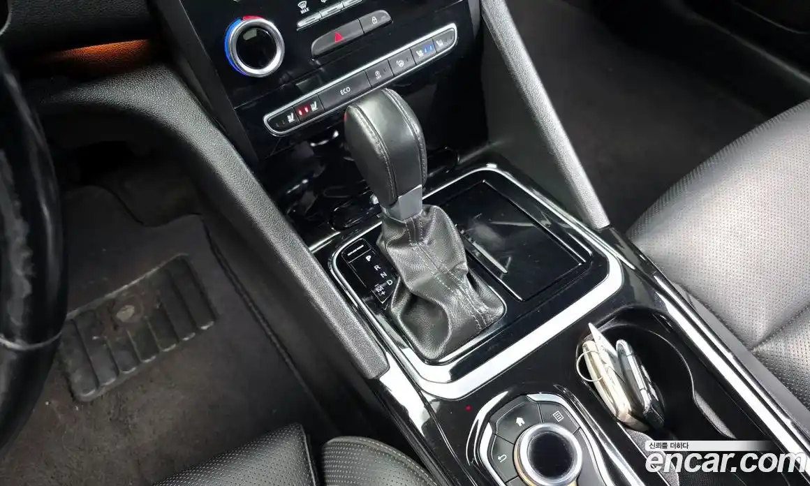 Renault SM6 2016 1.6 Автомат в Москве № 148116, фото 9