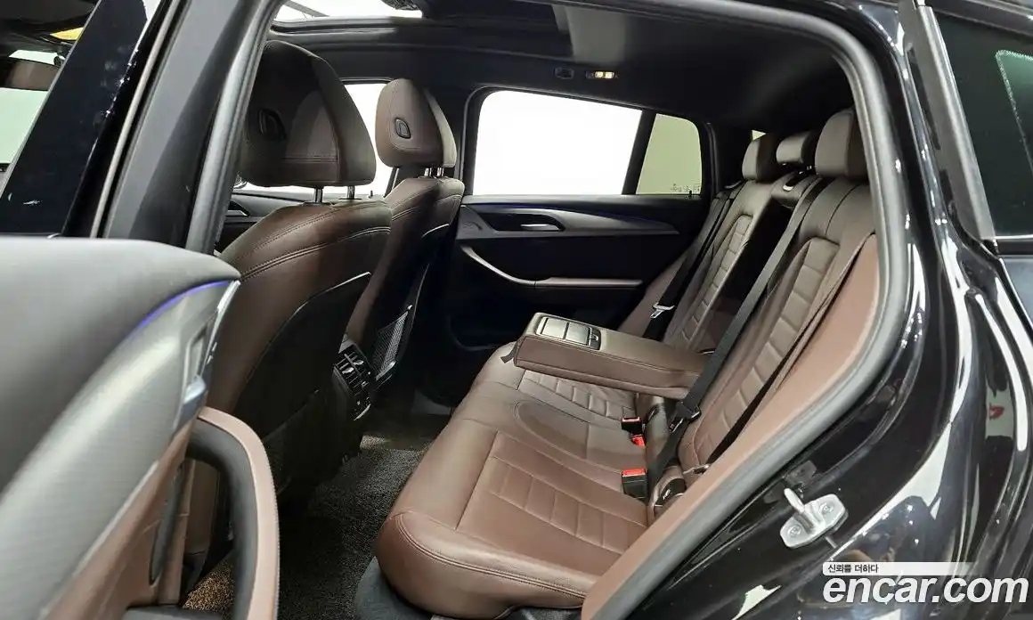 BMW X4 2021 2.0 Автомат в Москве № 154965, фото 3