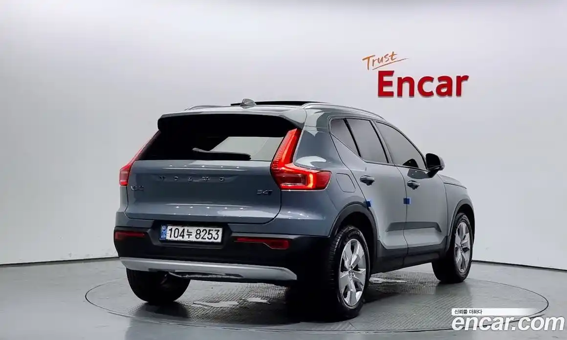 Volvo XC40 2021 2.0 Автомат в Москве № 155501, фото 1