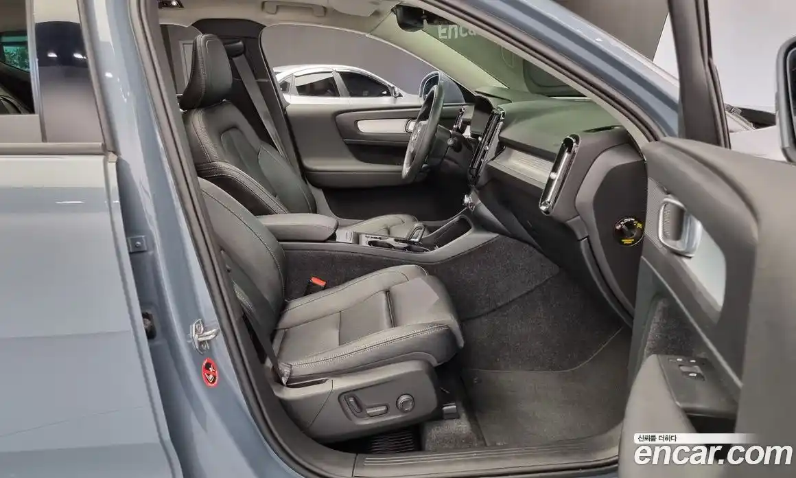 Volvo XC40 2021 2.0 Автомат в Москве № 155501, фото 18