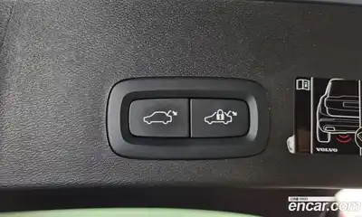 Volvo XC40 2021 2.0 Автомат в Москве № 155501, миниатюра 5