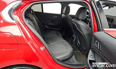 BMW 1-Series 2020 2.0 Автомат в Москве № 157909, миниатюра 2