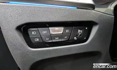 BMW 3-Series 2022 2.0 Автомат в Москве № 158087, миниатюра 3