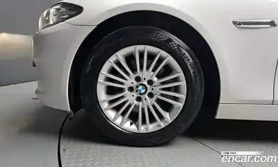 BMW 5-Series 2014 2.0 Автомат в Москве № 158566, миниатюра 8