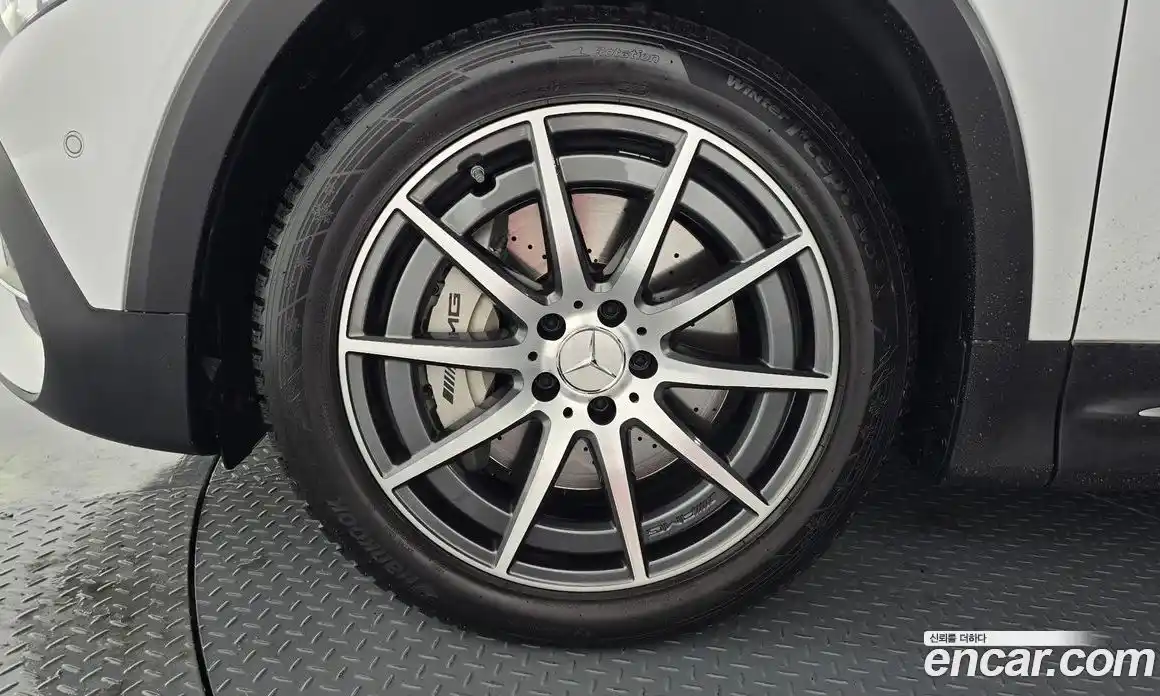 Mercedes-Benz GLB-Class 2023 2.0 Автомат в Москве № 158855, фото 15