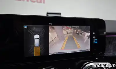 Mercedes-Benz GLB-Class 2021 2.0 Автомат в Москве № 160894, миниатюра 9