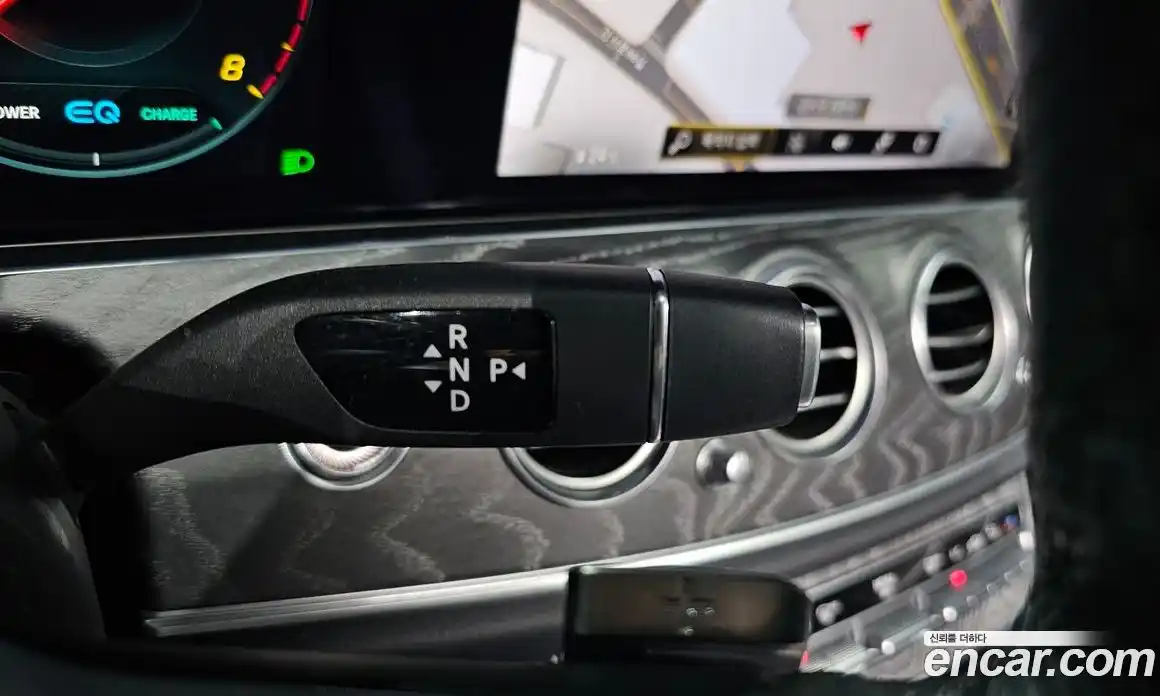 Mercedes-Benz E-Class 2021 2.0 Автомат в Москве № 161179, фото 13