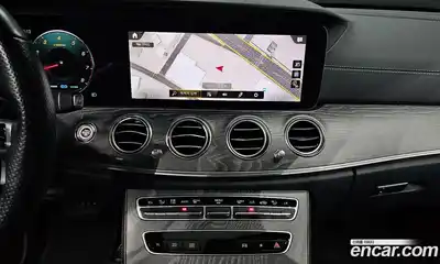 Mercedes-Benz E-Class 2021 2.0 Автомат в Москве № 161179, миниатюра 7