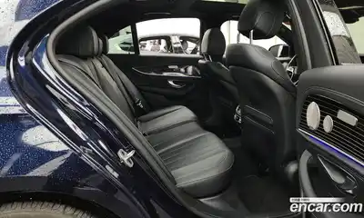 Mercedes-Benz E-Class 2021 3.0 Автомат в Москве № 161210, миниатюра 11