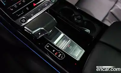 Audi A8 2023 3.0 Автомат в Москве № 162524, миниатюра 5