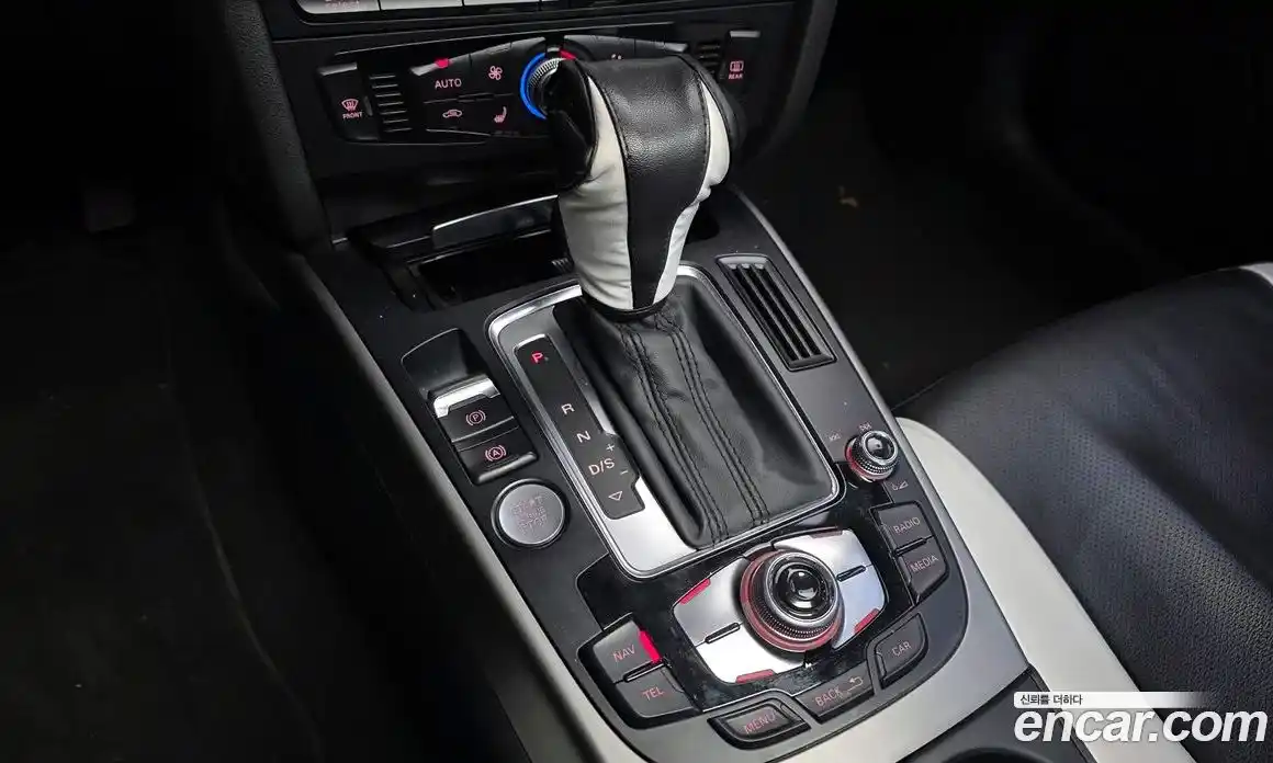 Audi A4 2015 2.0 Автомат в Москве № 163719, фото 19