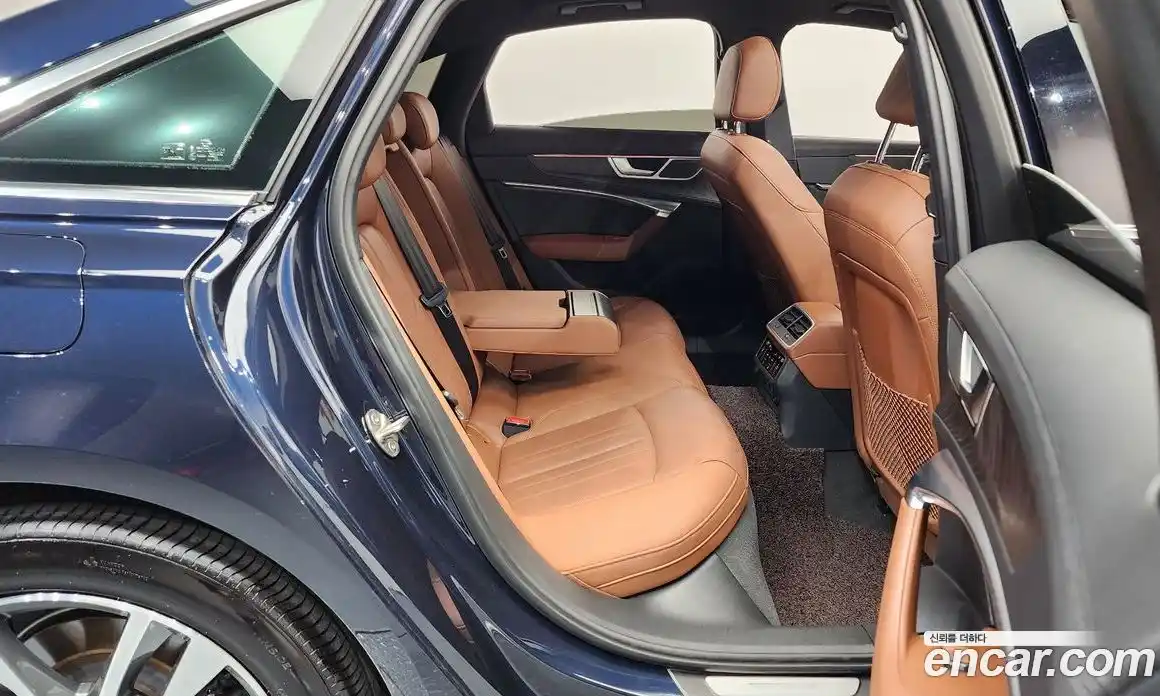 Audi A6 2022 2.0 Автомат в Москве № 163726, фото 15