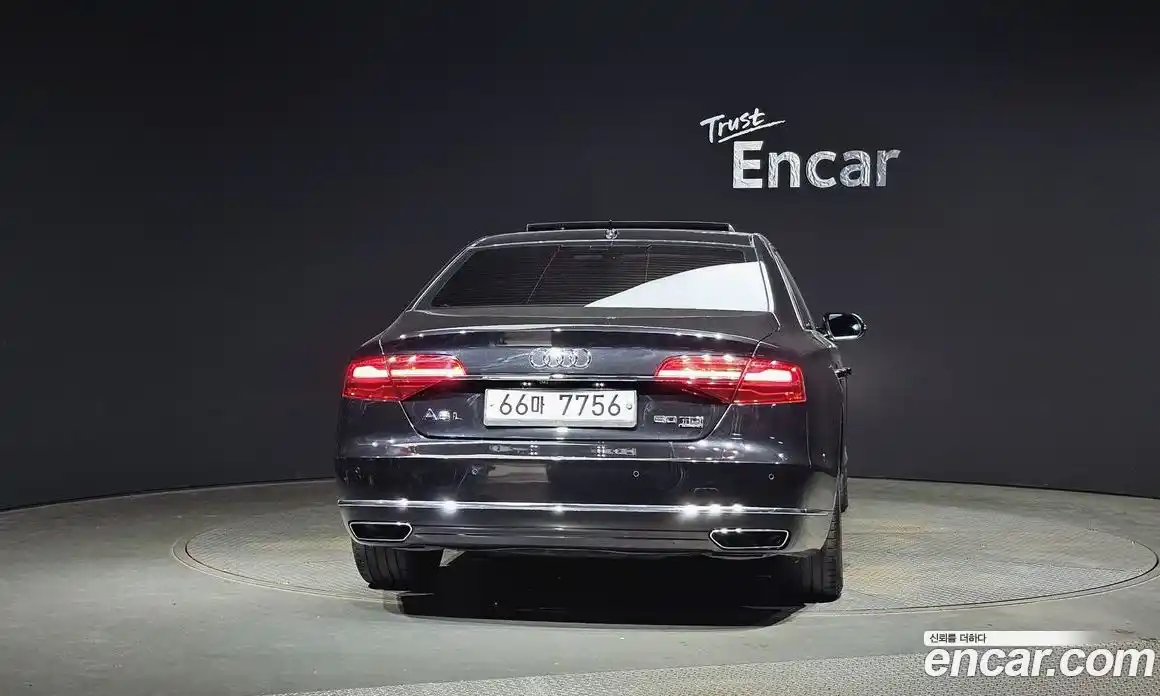 Audi A8 2015 3.0 Автомат в Москве № 163920, фото 11