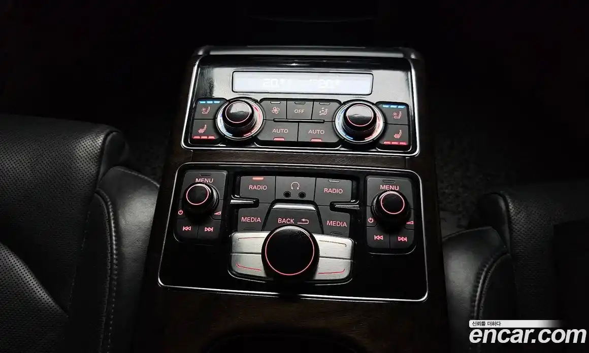 Audi A8 2015 3.0 Автомат в Москве № 163920, фото 16