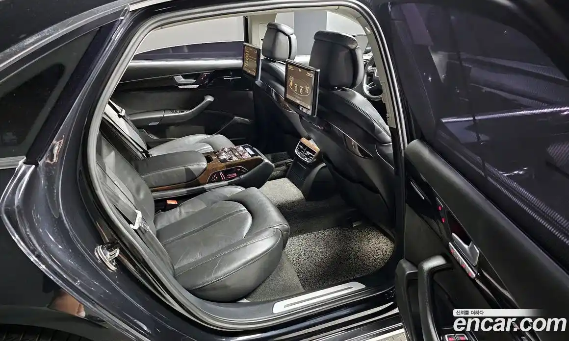 Audi A8 2015 3.0 Автомат в Москве № 163920, фото 20