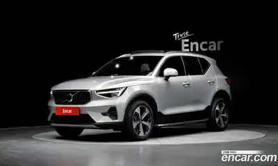Volvo XC40 2023 2.0 Автомат в Москве № 164318, миниатюра 3