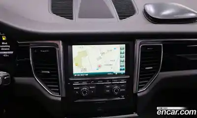 Porsche Macan 2015 3.0 Автомат в Москве № 165285, миниатюра 12