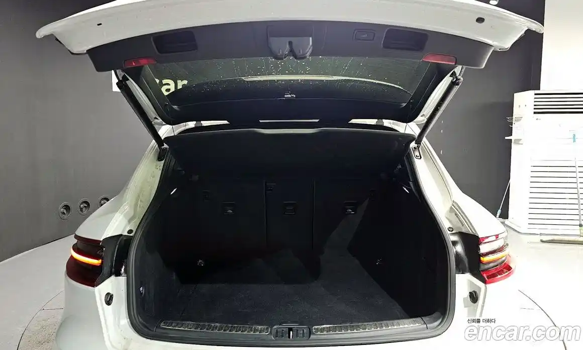 Porsche Macan 2015 3.0 Автомат в Москве № 165285, фото 17