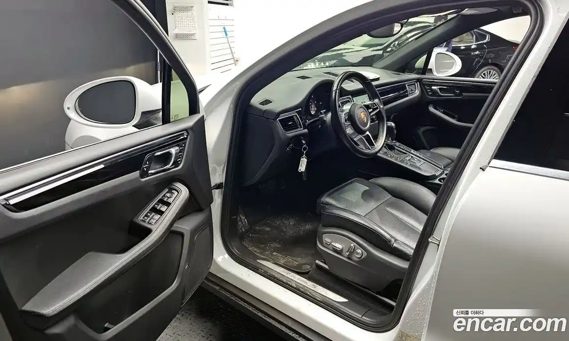 Porsche Macan 2015 3.0 Автомат в Москве № 165285, фото 10