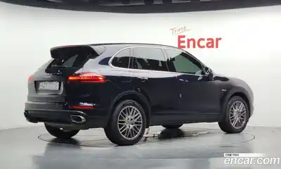 Porsche Cayenne, 2016