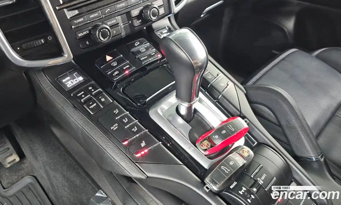 Porsche Cayenne 2016 3.0 Автомат в Москве № 165460, фото 7