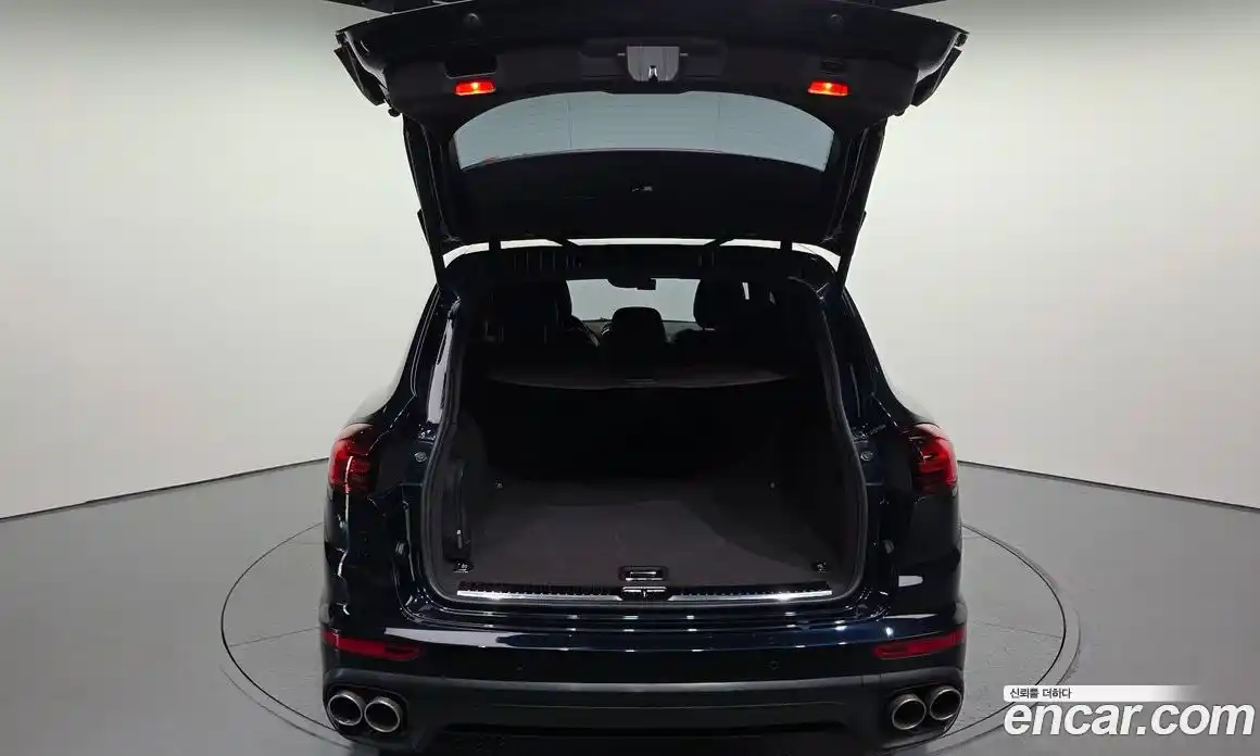 Porsche Cayenne 2015 4.1 Автомат в Москве № 165674, фото 5