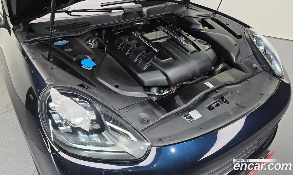 Porsche Cayenne 2015 4.1 Автомат в Москве № 165674, фото 7