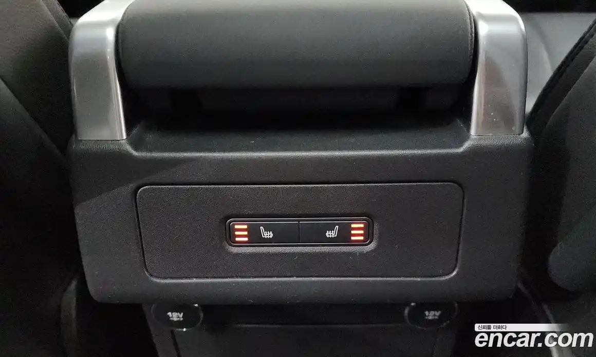 Land Rover Discovery 2018 2.0 Автомат в Москве № 166425, фото 18