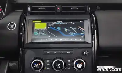 Land Rover Discovery 2018 2.0 Автомат в Москве № 166425, миниатюра 7