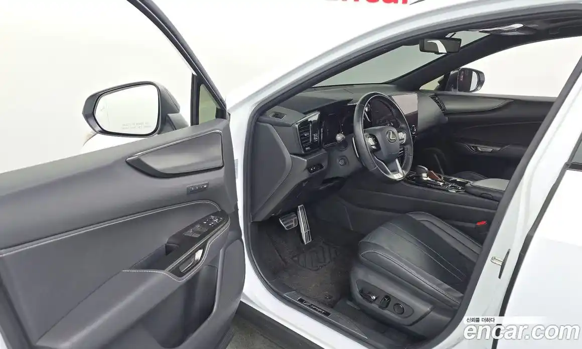 Lexus NX 2022 2.5 Автомат в Москве № 168159, фото 16